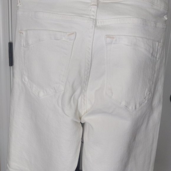 #10 - White Express Jeans - Picture 10 of 10